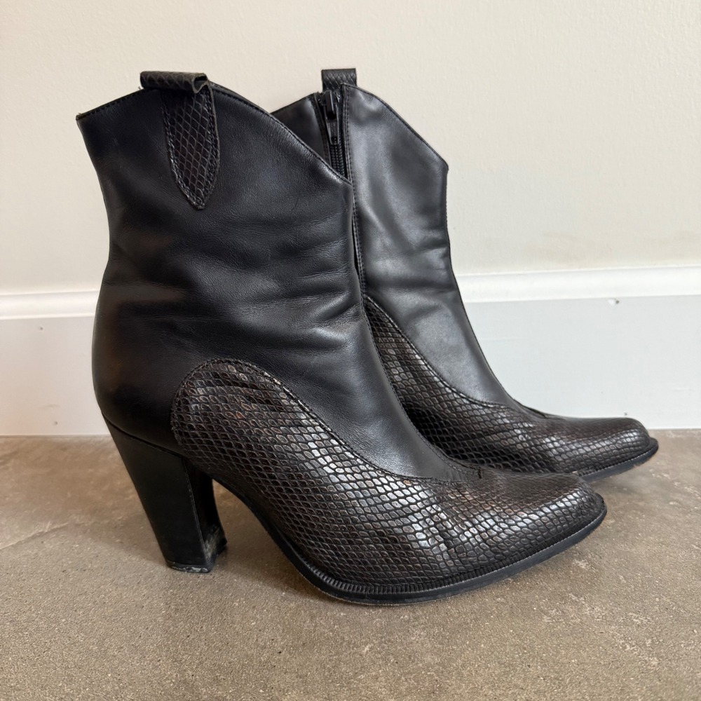 Black Leather Snake Print Heeled Ankle Boots street style Made in Italy Size 37